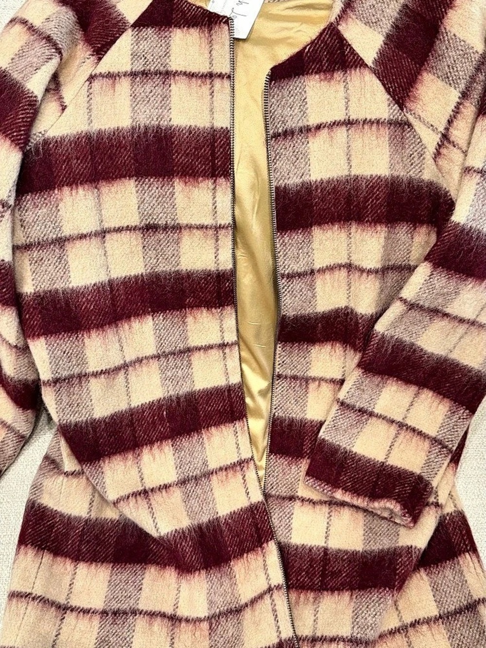 Sugar + Lip2 Plaid Jacket in Burgundy & Cream Size Large - NWT